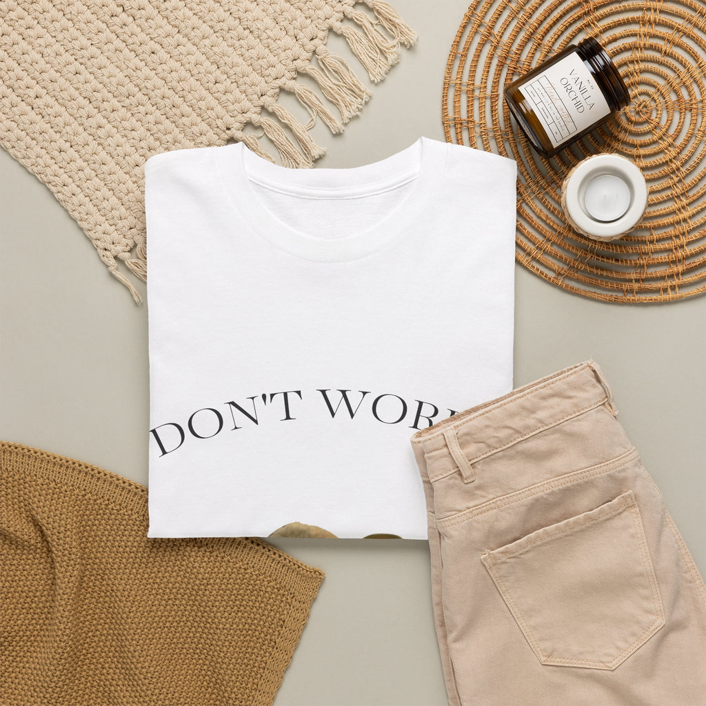 Don’t Worry Sheep Tee — "Everything is Gonna Be Alright" Relaxing Farm Animal T-Shirt